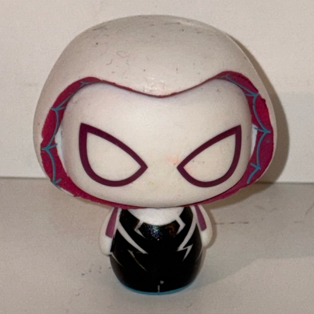 [2/$25] FUNKO PINT SIZE HEROES MYSTERY MINIS MARVEL SPIDERMAN SPIDER GWEN FIGURE
